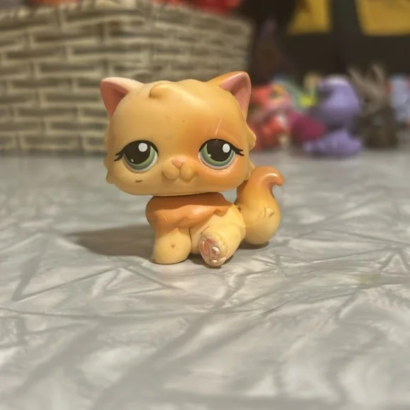 Littlest Pet Shop Toys Persian Cat 27 Poshmark